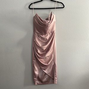 NWT WOMEN’S FASHION NOVA SATIN HEART MIDI TUBE DRESS size small